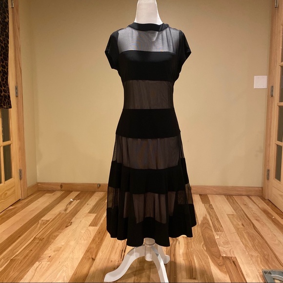 R&M Richards Dresses & Skirts - R&M Richards dress